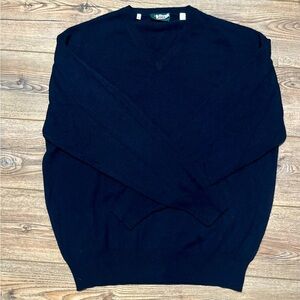 Men’s v neck 100% cashmere XL navy sweater